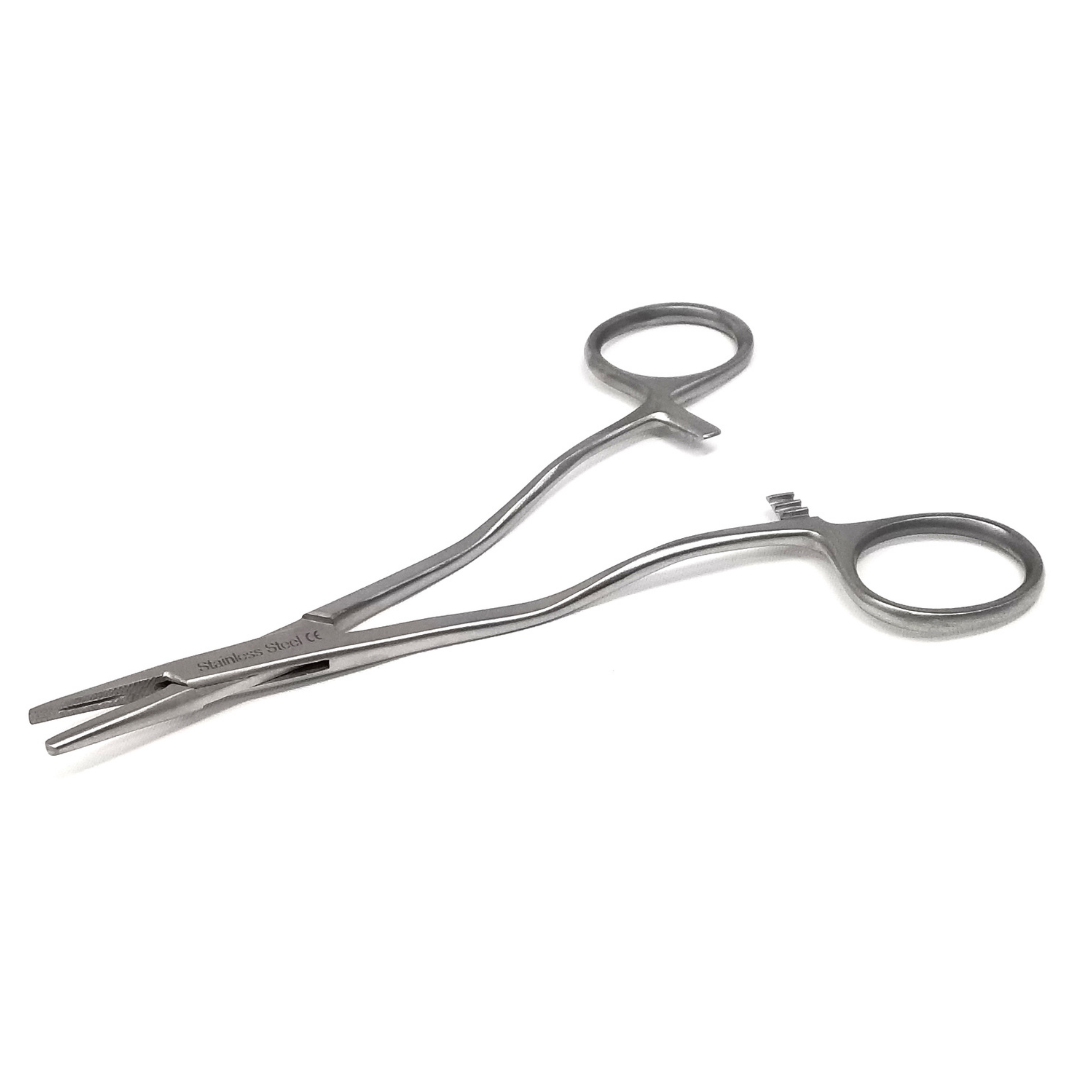 Kilner Offset Needle Holder Driver with Bayonet Handle and Serrated Jaws, 5.5" Long